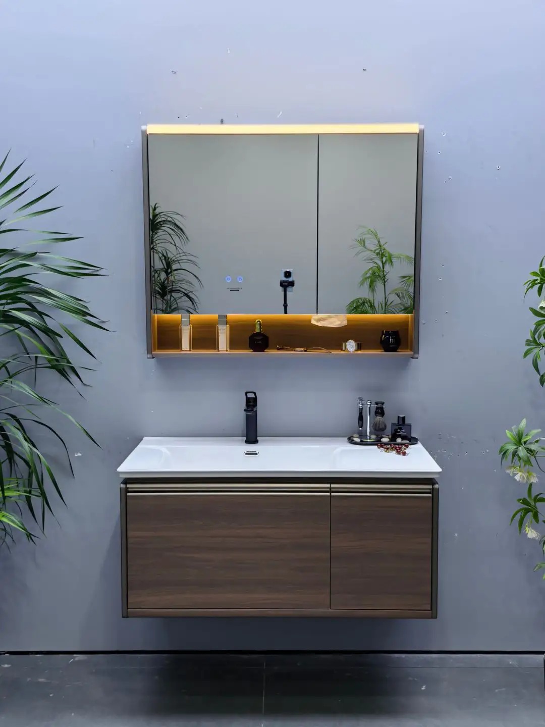 S612 balanced-proportion wall-hung bathroom vanity for export, 80 to 120 cm
